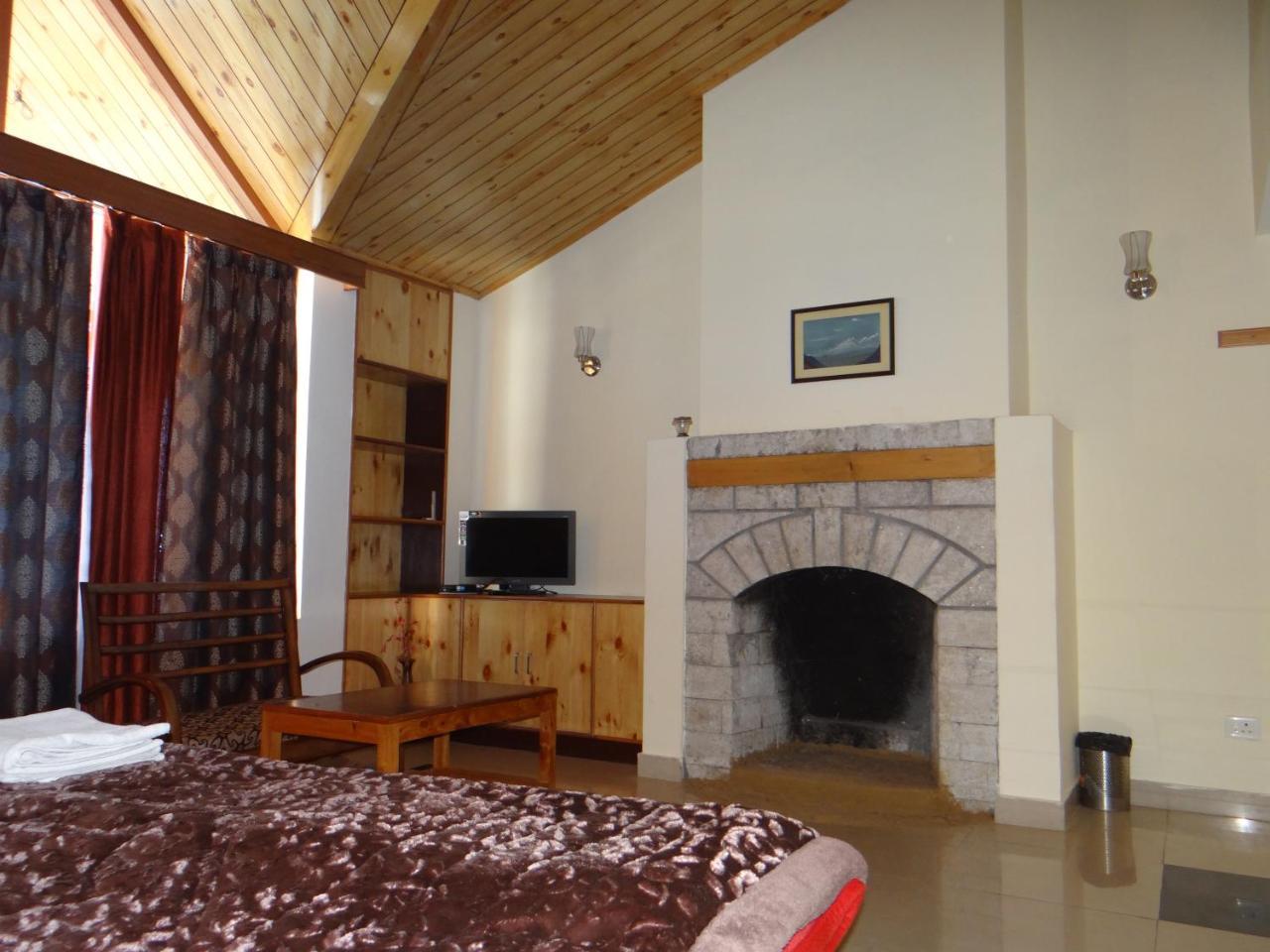 Hotel Mountain Trail Manali — Photos 2